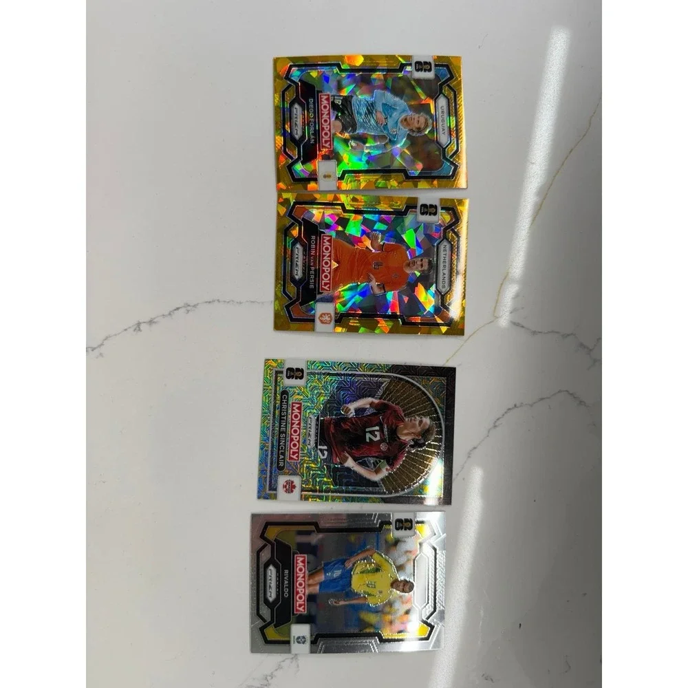 FIFA monopoly prism edition opened, one prism‎ pack
